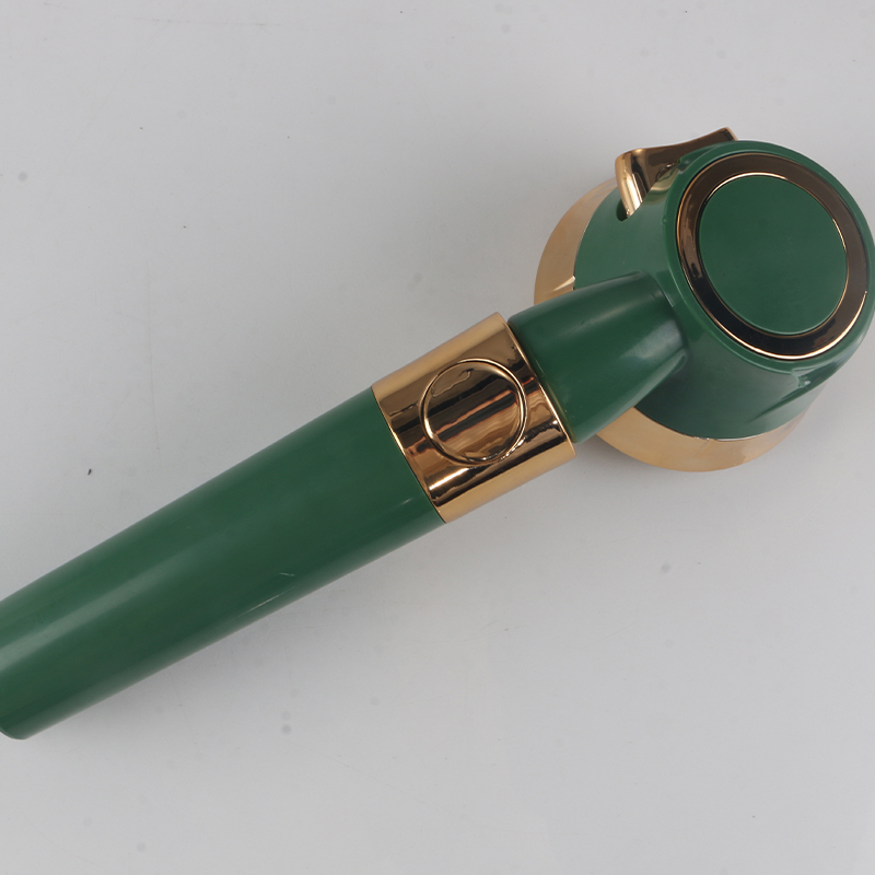 Поток темно-зеленый душ